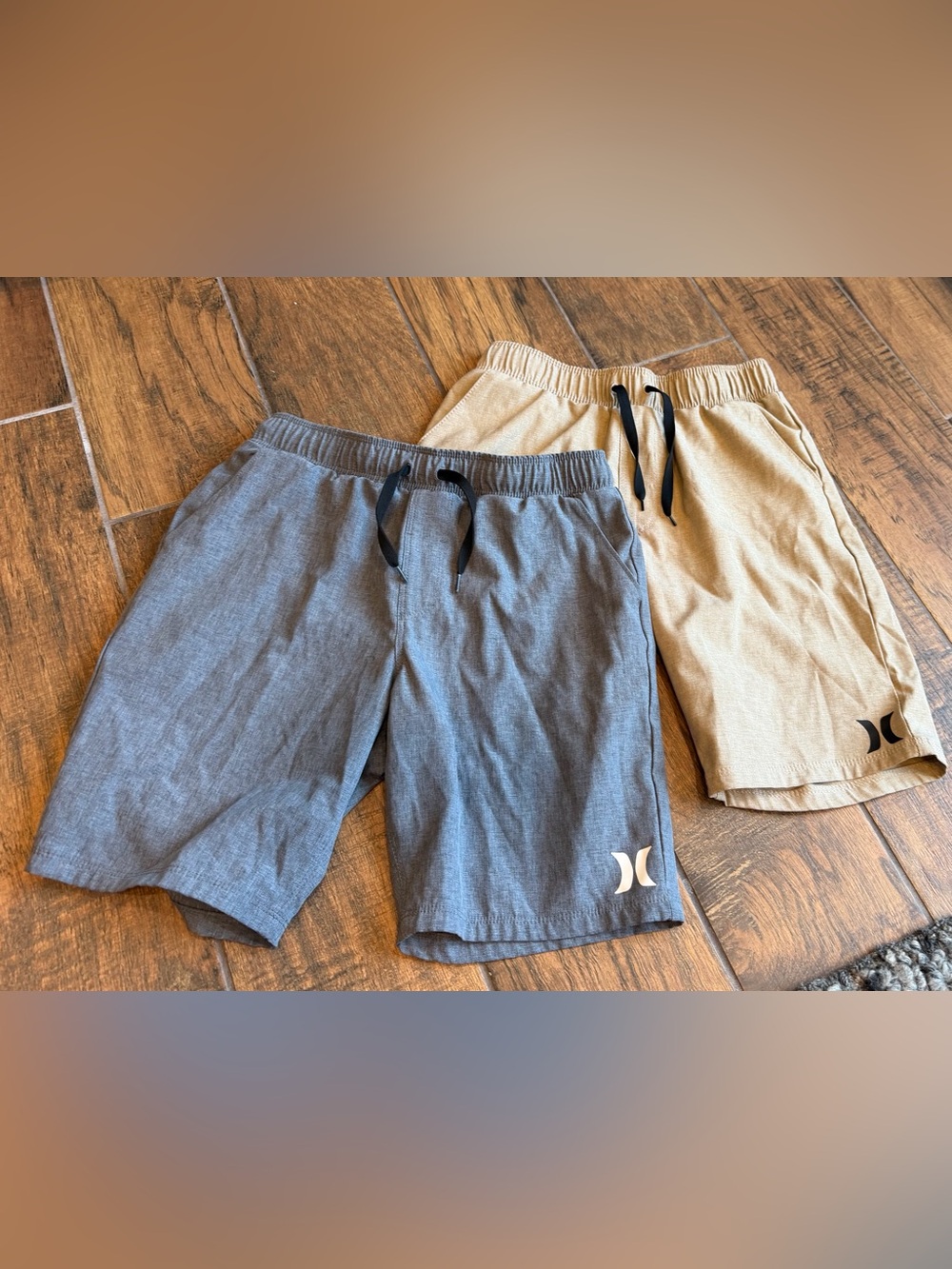 Hurley Drawstring Shorts in Charcoal Gray and Tan